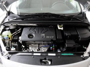 标致307 2013款 两厢 1.6L 自动舒适版