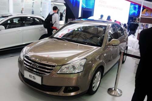 改款奇瑞E5上海车展发布 仍悬挂奇瑞老LOGO