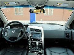 享御2011款 2.0T 四驱豪华导航版