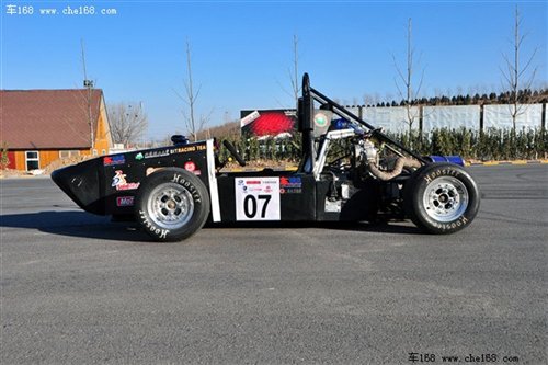 秒杀GTI！ 解读大学生方程式赛车--黑鲨 汽车之家