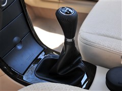 福美来2012款 两厢 1.6l 手动精英版