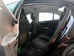 沃尔沃s60 2013款 2.0t t5 进取版