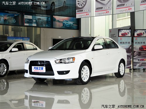 三菱翼神2013款 经典 2.0l cvt黑白版