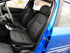 标致307 2012款 两厢 1.6l 自动舒适版