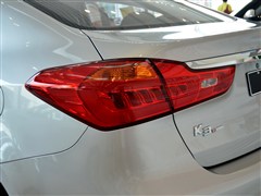 起亚 东风悦达起亚 起亚k3 2013款 1.6l 自动premium