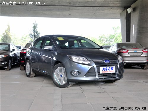 福特 长安福特 福克斯 2012款 两厢 1.6l mt风尚型