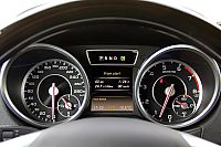 试驾2013奔驰G63 AMG