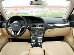 中华V5 2012款 1.5T 自动两驱豪华型