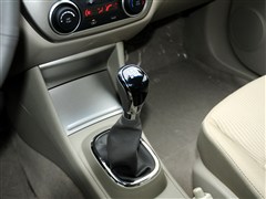 风神a60 2012款 1.6l mt豪华型