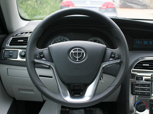 2011款中华H530