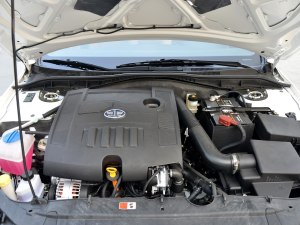 奔腾B50 2013款 1.6L MT豪华型