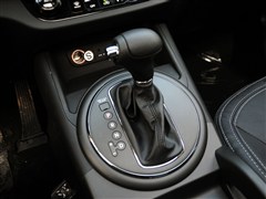 智跑2012款 2.0L 自动两驱版NAVI