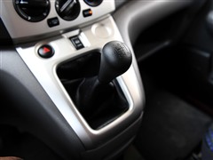 日产 郑州日产 日产nv200 2010款 1.6l 232座 尊贵型