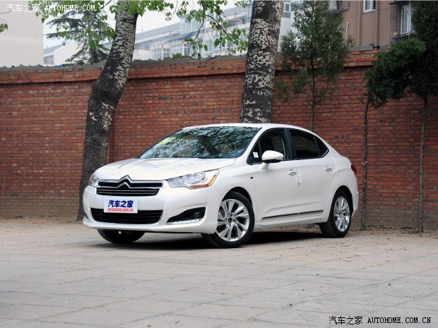 雪铁龙C4L 2013款 1.8L 自动劲驰版