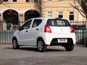 铃木长安铃木奥拓2013款 1.0L 手动实用型