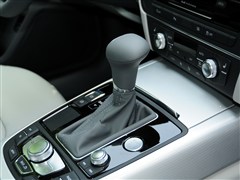 奥迪a6l 2012款 tfsi 舒适型
