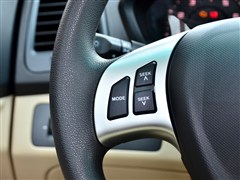 奇瑞 奇瑞汽车 风云2 2013款 1.5l 手动锐意版