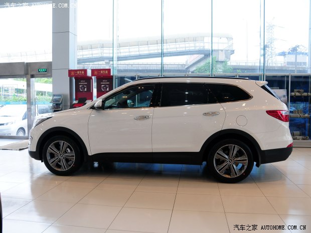 现代现代(进口)格锐2013款 3.0L 7座旗舰型