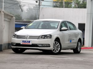 大众一汽-大众迈腾2013款 1.8TSI 豪华型