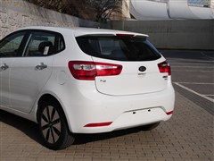 起亚k2 2012款 两厢 1.6l at premium纪念版