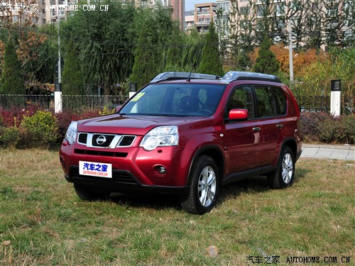 日产 东风日产 奇骏 2012款 2.5l cvt尊享版 4wd