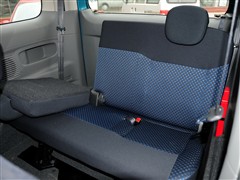 日产 郑州日产 日产nv200 2011款 1.6l 223座 尊雅型