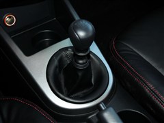 起亚 东风悦达起亚 福瑞迪 2012款 1.6l mt gl 纪念版