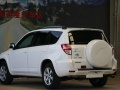 一汽丰田RAV4 2.0L 豪华版 MT