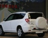 一汽丰田RAV4 2.0L 豪华导航版 AT