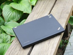 ThinkPad X220黑色 外观图