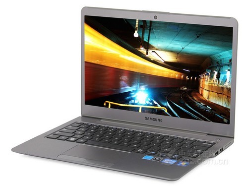 Acer M5-481G灰色 外观图