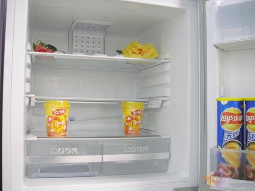 美的冰箱小降700元三门冰箱更优惠