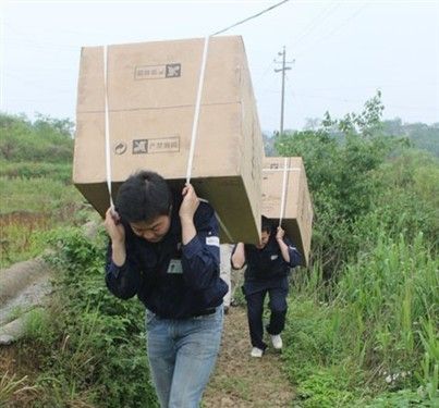 遭暴雨袭击 娄底海尔把商场搬进大山