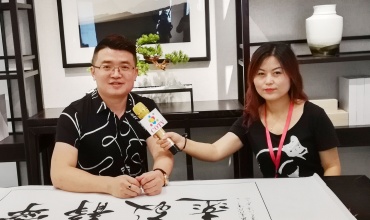 大号电视: 深圳云物家居艺术空间有限公司
