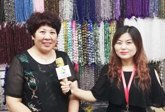 COTV全球直播: 义乌广聚源天然石娇米饰品商行