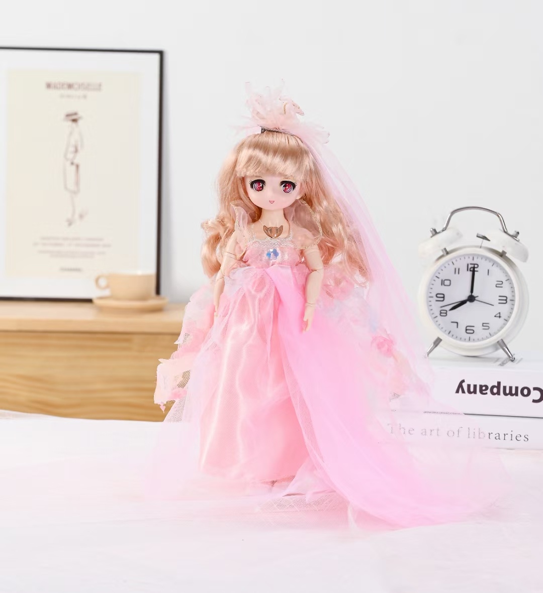 义乌市欧娜玩具有限公司经营销售各种风格不同的芭比娃娃，欢迎全球各地客商前来采购批发！