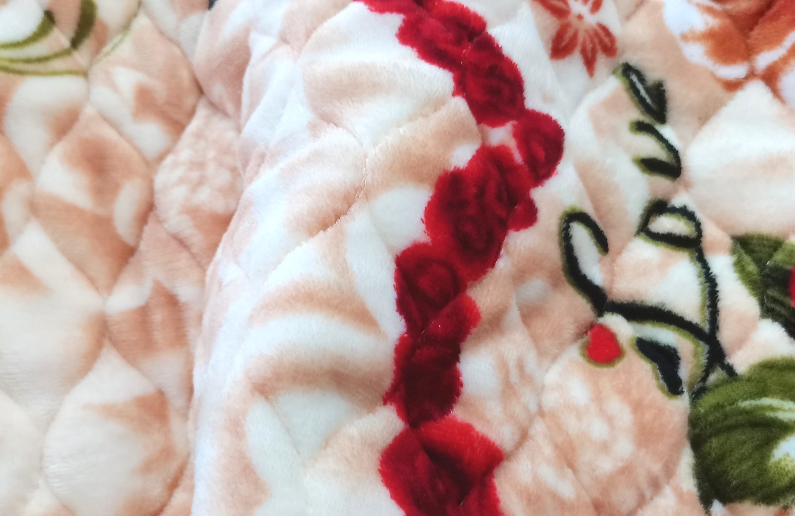 COTV直播-义乌市欢谷毛毯厂生产销售各种毛毯、双面绒床单、童毯、四件套、浴巾、袜子等产品，欢迎大家光临！