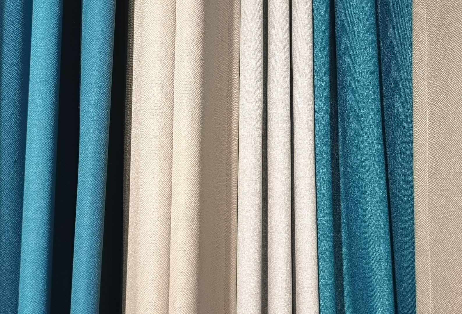 COTV全球直播-海宁市许村镇汉特纺织厂主要生产百分百全遮光棉麻素色窗帘布，欢迎大家光临！