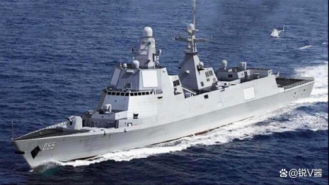 单舰造价超50亿，全球最具杀伤力驱逐舰，展现中国海军实力