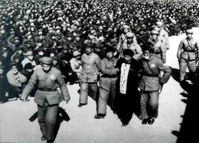 1952年沈毅被判处死刑，陈赓求情，毛主席：你去找周总理想办法