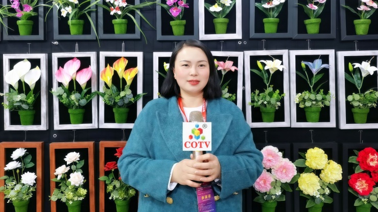 COTV全球直播-义乌市湘瑷工艺品有限公司专业生产各种把束、玫瑰单枝、各种盆景花、烛台花、相框花、花球、排花、壁挂以及各种圣诞花，欢迎大家光临！