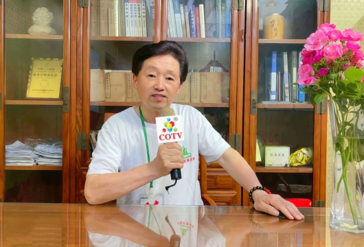 COTV全球直播-东阳市苍健医药有限公司专业研发生产：“苍健”、“爽爽戒”戒烟糖、食用“乌头糕”系列健康养生产品，欢迎大家光临！
