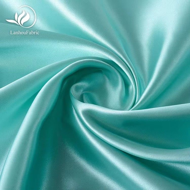 COTV全球直播-绍兴兰后进出口有限公司主要经营各种床上用品面料，家纺面料，家居面料及各种时尚休闲面料等产品，欢迎大家光临！