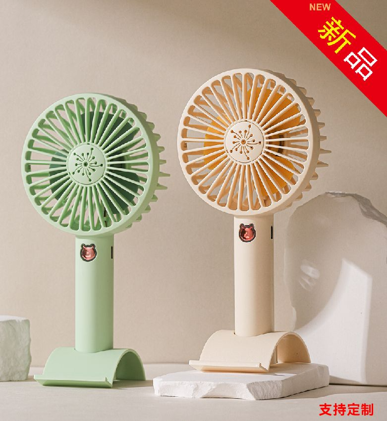 COTV全球直播-汕头市澄海区金牛工艺品厂专业研发生产：“”品初夏”、“PCX”品牌系列迷你小电扇、学生小电扇、高速大风力小电扇以及各种两季小家电等产品，欢迎大家光临！
