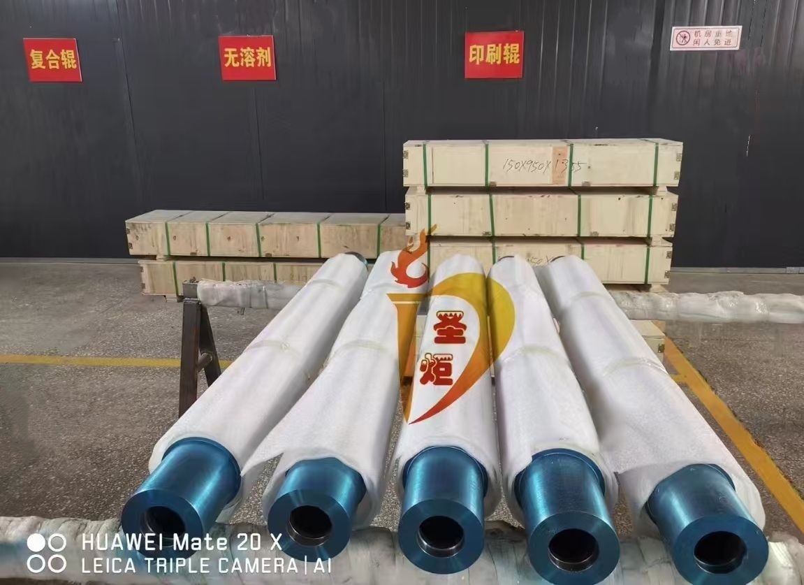 COTV全球直播-运城市圣炬印刷器材有限公司、泉州圣炬印刷器材有限公司专业生产：各种新型优质胶辊及胶辊用耐用剂、耐酸碱、耐高温、抗静电、抗撕裂、除尘等材料及特殊橡胶辊产品，欢迎大家光临！