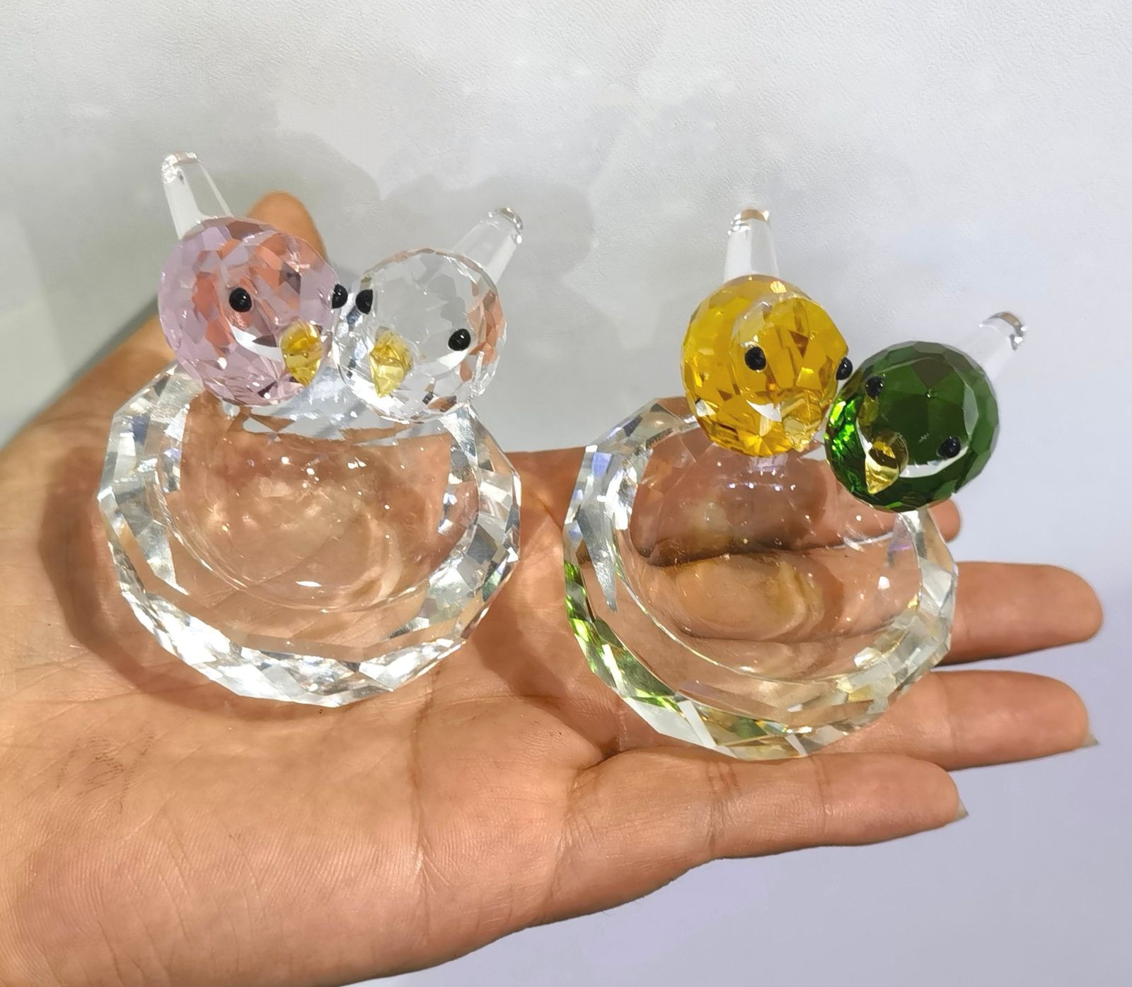 COTV全球直播-浦江县黄氏水晶有限公司专业研发生产：水晶工艺玻璃球、水晶动物、水晶玩偶工艺品，水晶摆件、水晶奖牌等水晶工艺产品，欢迎大家光临！