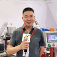 COTV全球直播-江山福翔科技有限公司专业生产:EVA圆柱下料机、羽毛球磨头机、羽毛球头下料机、羽毛球组装机、勾线机、羽毛球钻孔机等非标设备，以及生产配套台纤板、EVA发泡板等产品，欢迎大家光临！