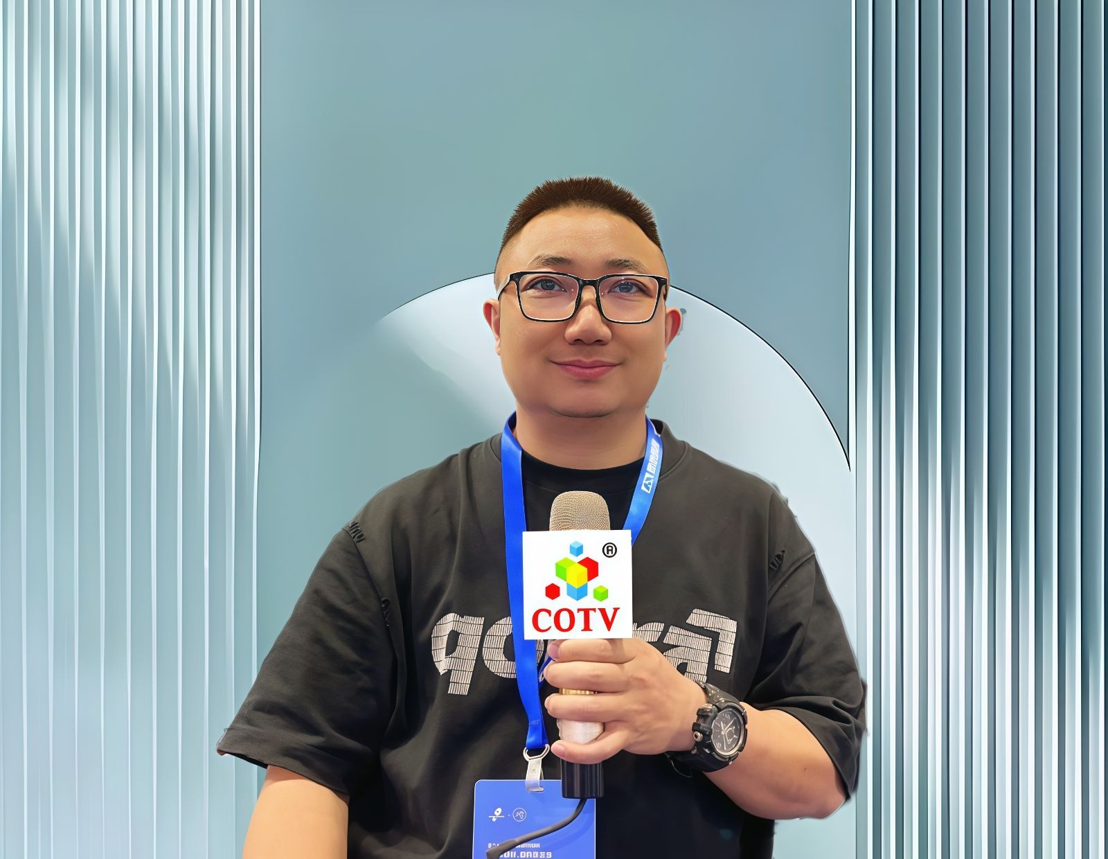 COTV全球直播-温州龙邦机械科技有限公司专业生产3D鞋面定型机、鞋头定型机，后跟定型等定型设备；热转印，移印，口舌标烫印等印刷设备；600，700，800 X光机等产品，联系电欢迎大家光临！