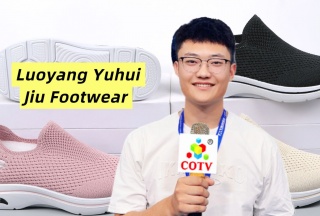 COTV全球直播-洛陽譽(yù)回九鞋業(yè)有限公司專集開發(fā)、設(shè)計(jì)、生產(chǎn)、銷售為一體的鞋類制造企業(yè)，公司主要生產(chǎn):PVC、PU休閑布鞋、飛織鞋等鞋類產(chǎn)品，歡迎大家光臨！