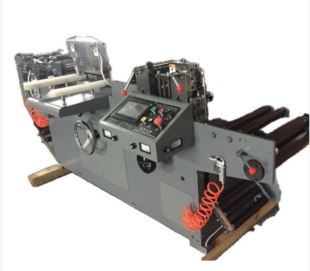 COTV全球直播-温州鑫铁机械有限公司专业生产全自动不干胶商标分切机、全自动不干胶分切机，切片机、检标机、纸罐内折机、纸罐裱衬机及圆盒机等系列包装机械产品，欢迎大家光临！